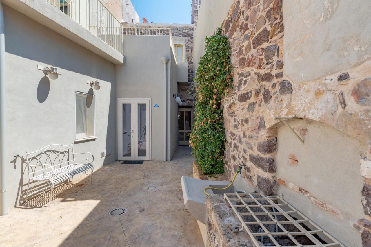 SantʼAntìoco Domo Sa Barra Bed & Breakfast エクステリア 写真