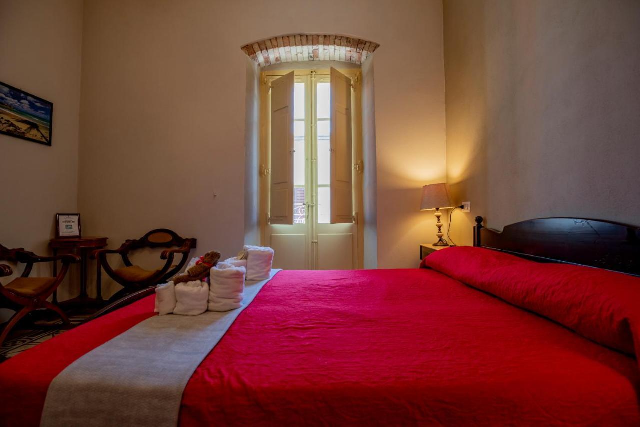 SantʼAntìoco Domo Sa Barra Bed & Breakfast エクステリア 写真